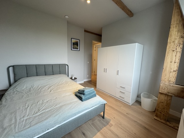 IMG_3592 Large Medium